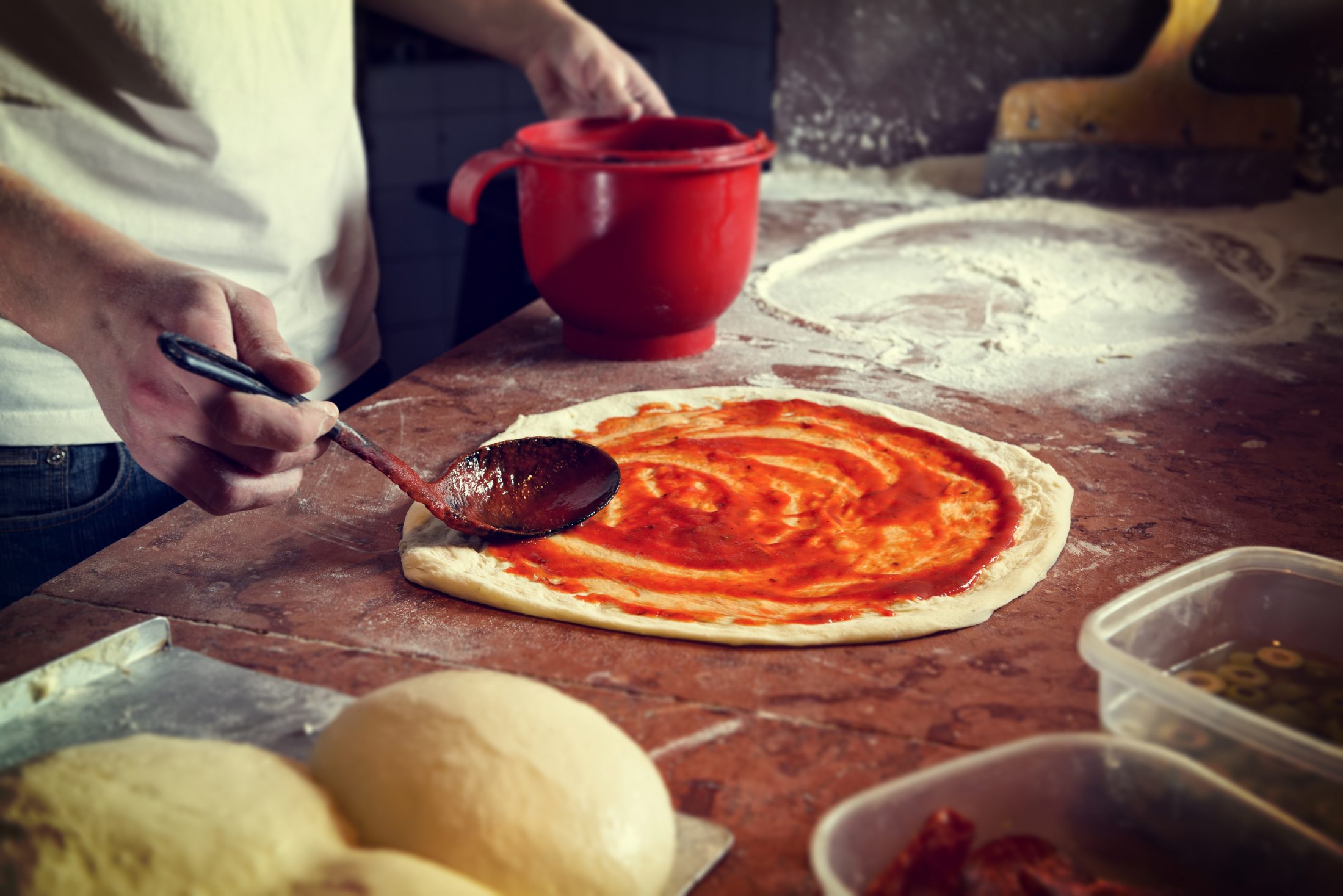Gianni tanácsai otthoni pizzasütéshez: Így készítsétek a tésztát! - Dining Guide