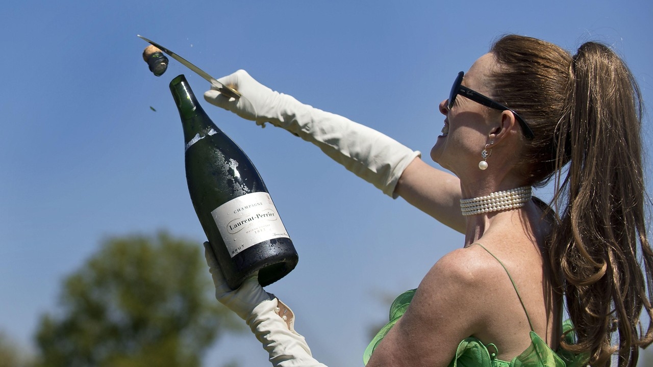 Félmilliós értékű champagne ment az angyaloknak a 3 Michelin-csillagos étteremben - Dining Guide