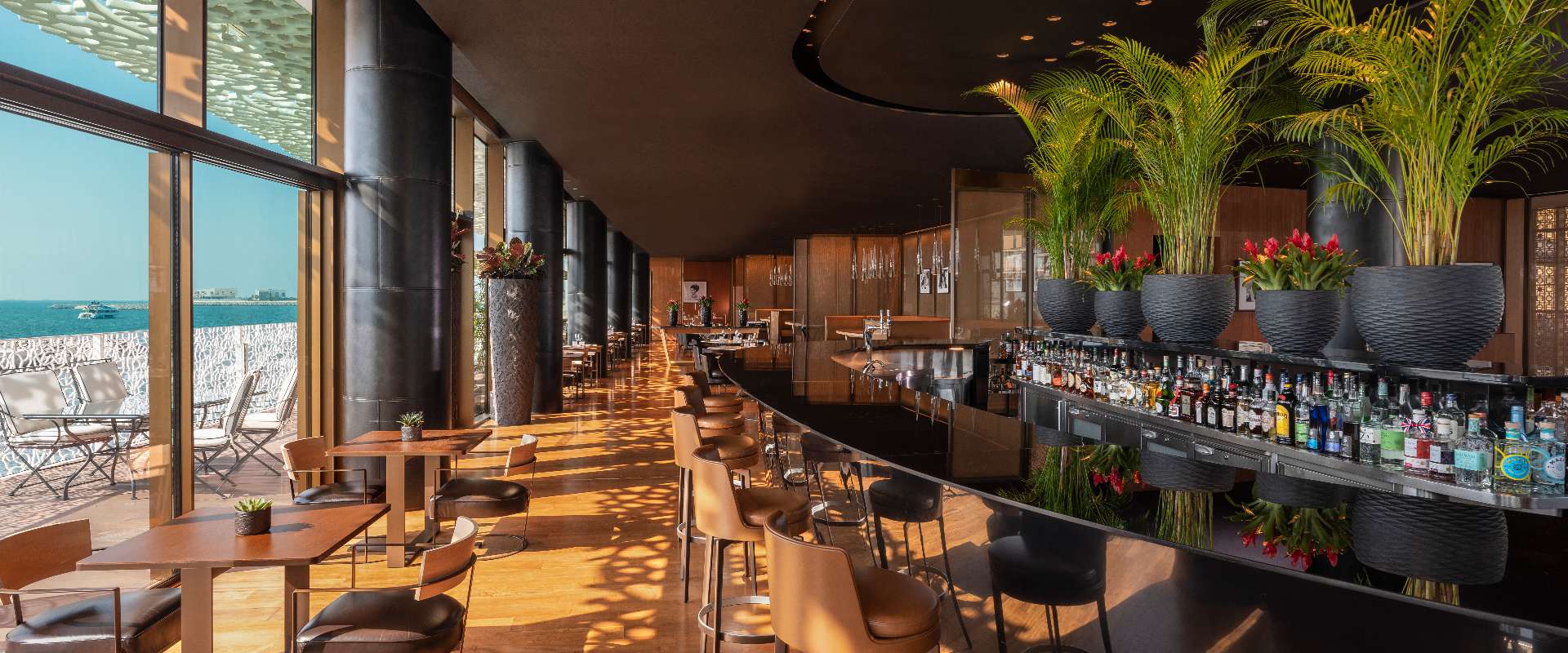 Gyere a koktélokért és maradj a kilátásért – íme Dubai legjobb bárja