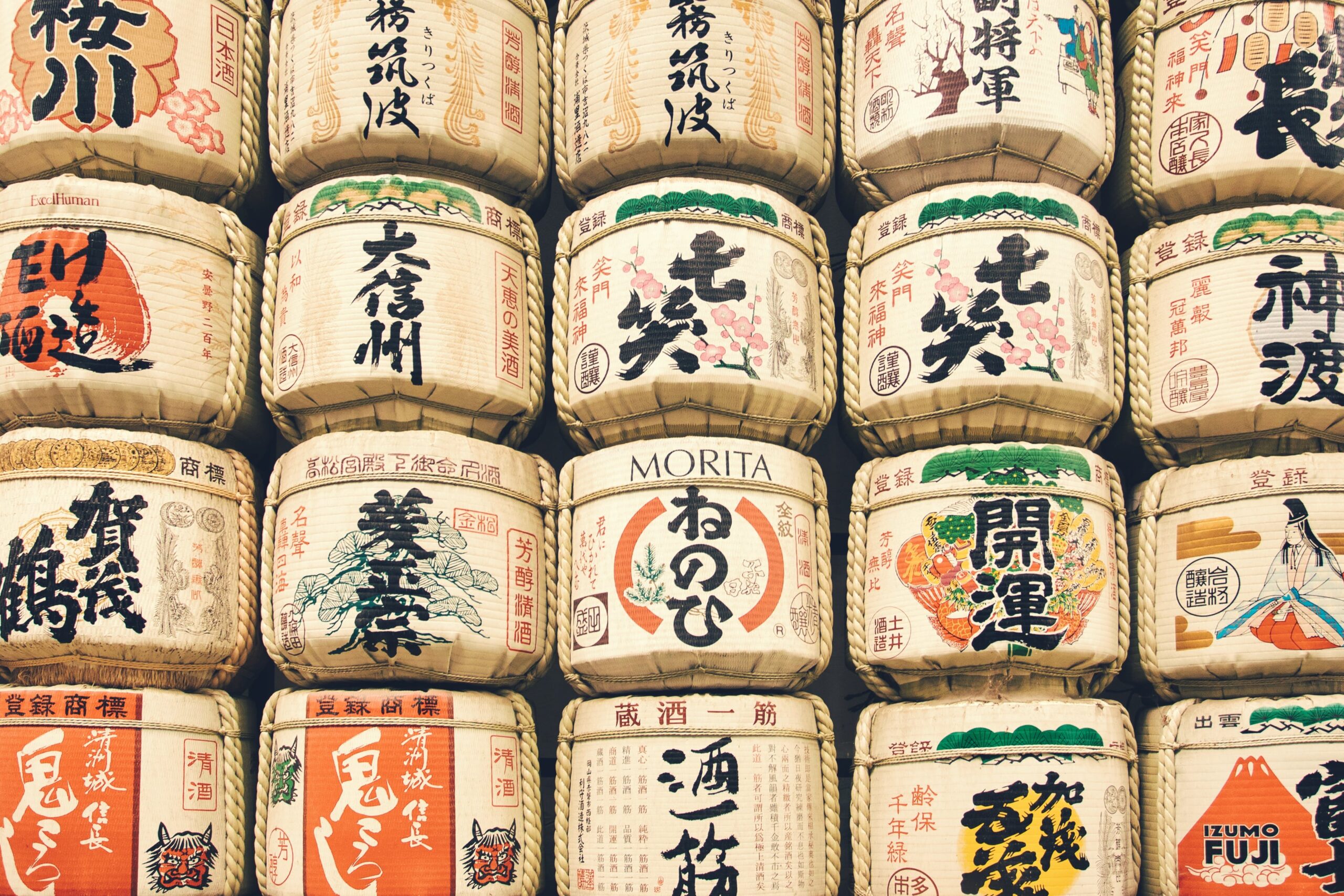 Japán, Kína, Worcester - Titkos receptek, ködös szósztörténetek
